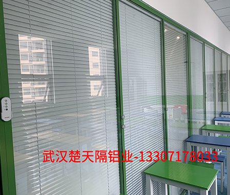 荊門(mén)水木清華